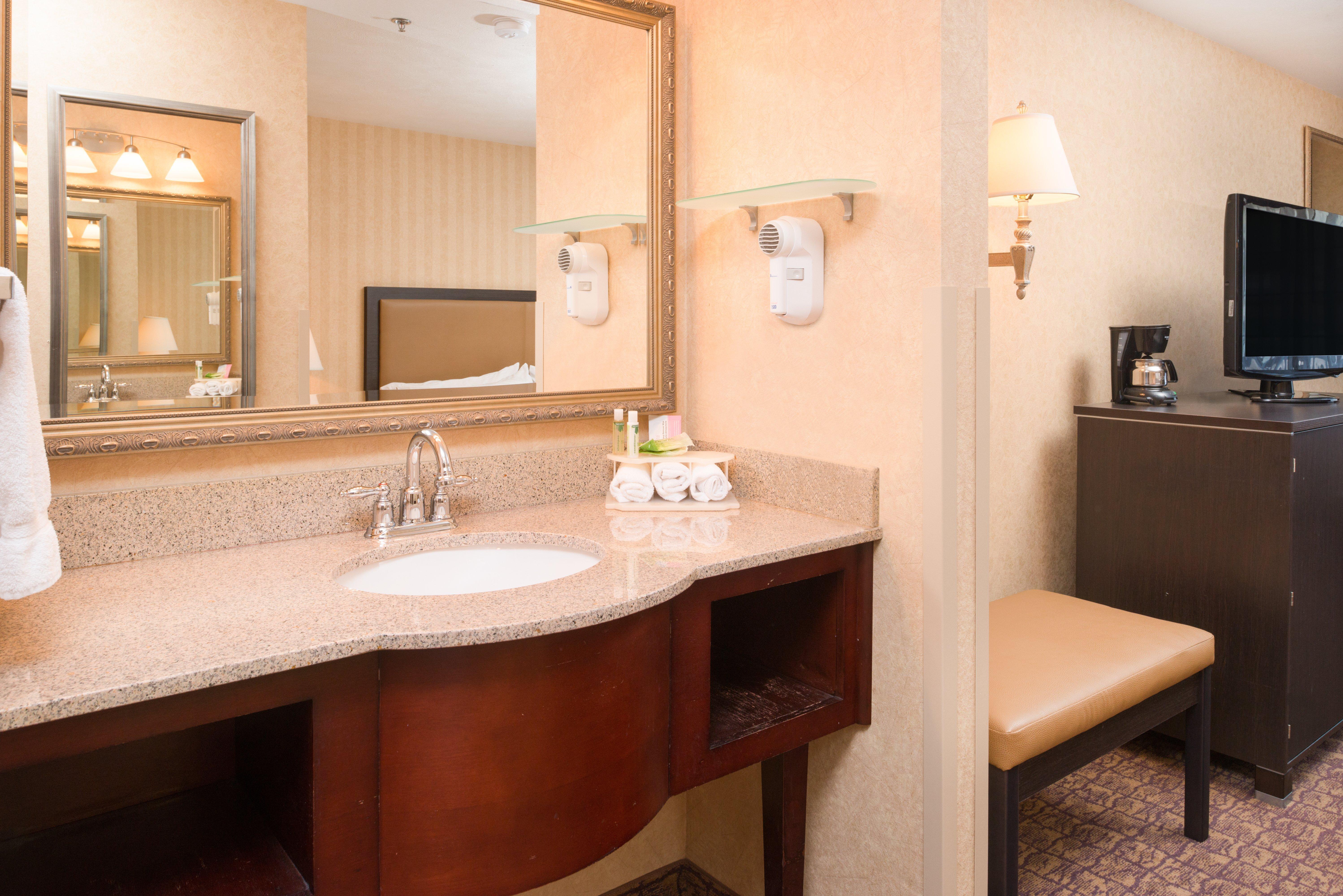 Holiday Inn Express Wenatchee By Ihg Exteriör bild