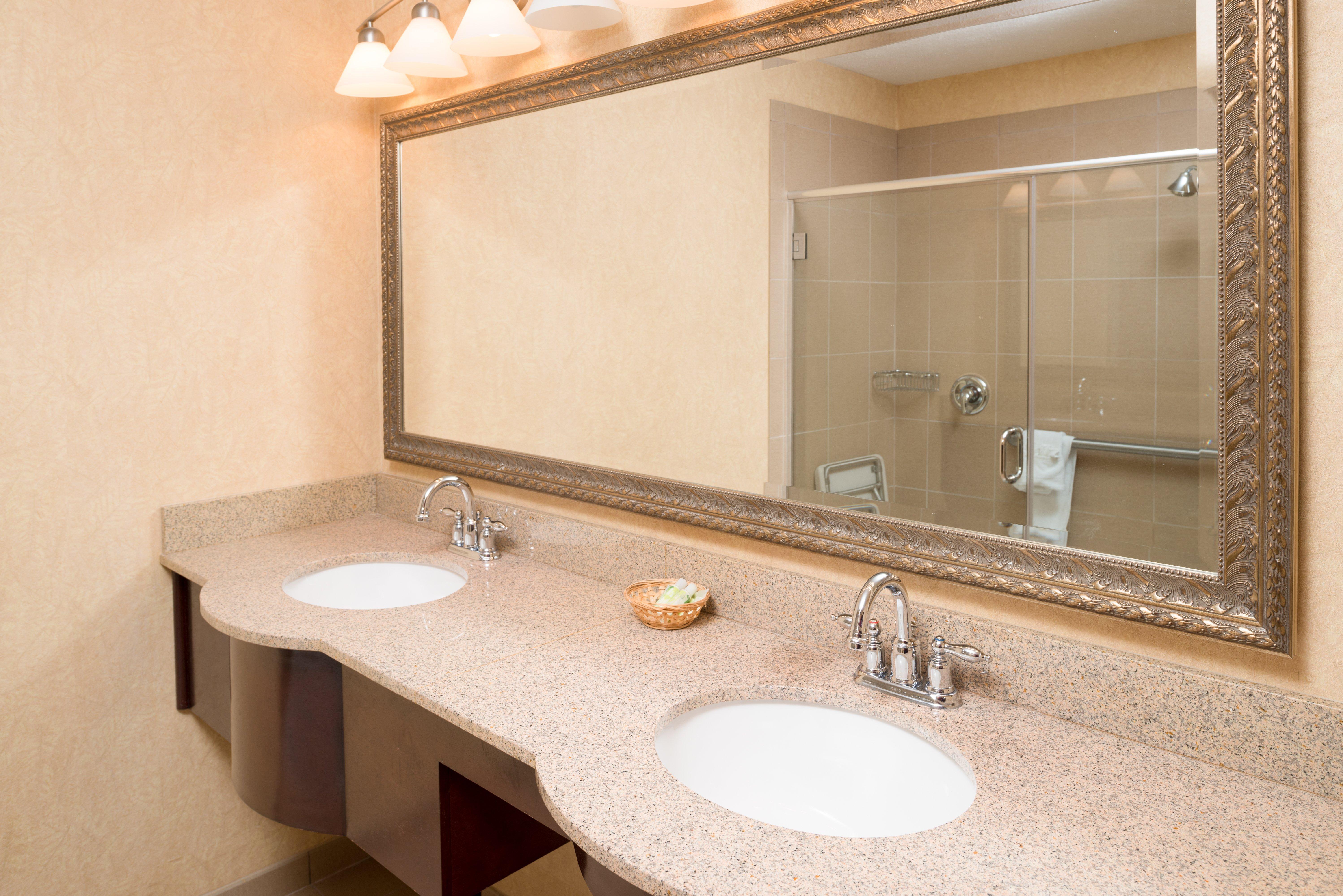 Holiday Inn Express Wenatchee By Ihg Exteriör bild