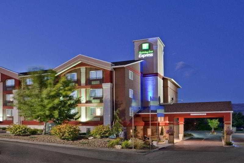 Holiday Inn Express Wenatchee By Ihg Exteriör bild