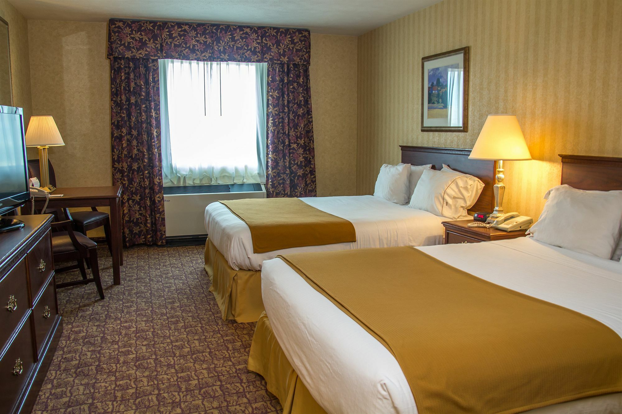 Holiday Inn Express Wenatchee By Ihg Exteriör bild